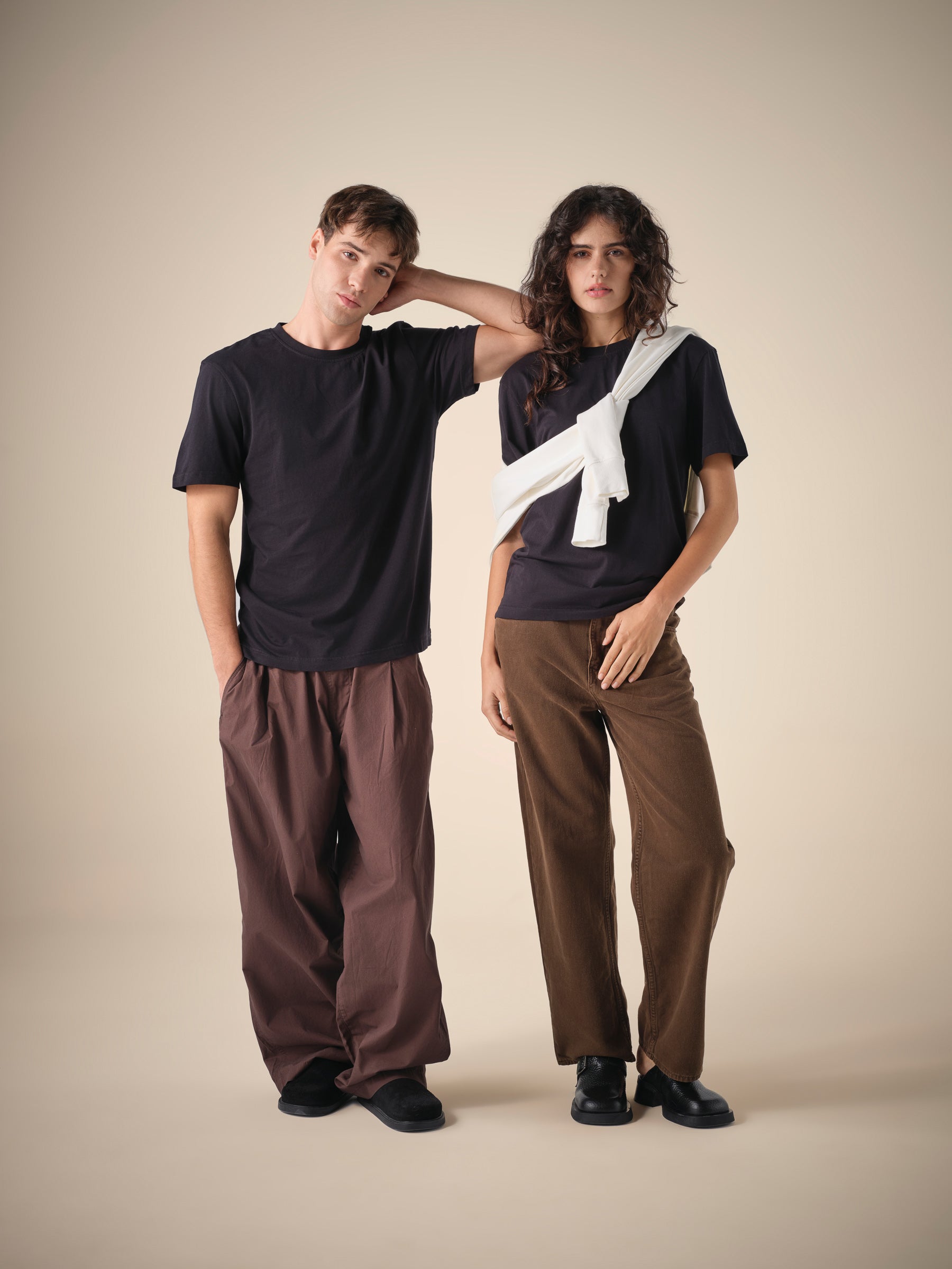 180/315 UNISEX REGULAR T-SHIRT